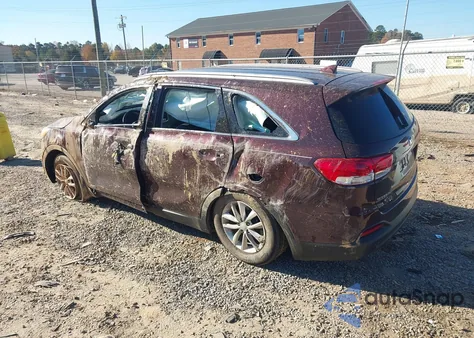 2017 Kia Sorento 2.4L Lx z USA, uszkodzony, nr VIN 5XYPGDA39HG331093